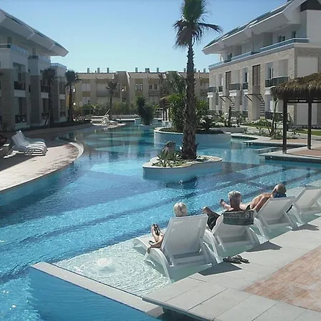 Tropical Gardens E 7 Spacious Duplex 4 Bed Home Apartment